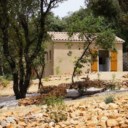 Retour Aux Sources Villa Sauve Bagian luar foto