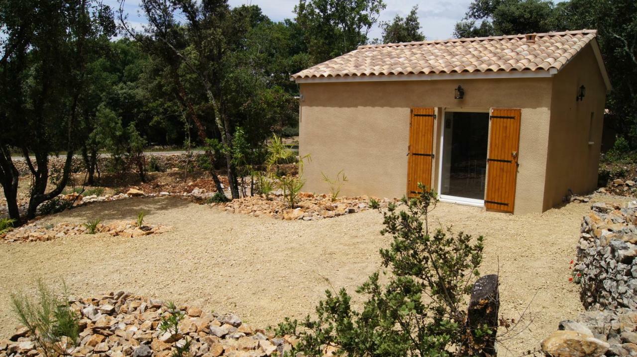 Retour Aux Sources Villa Sauve Bagian luar foto