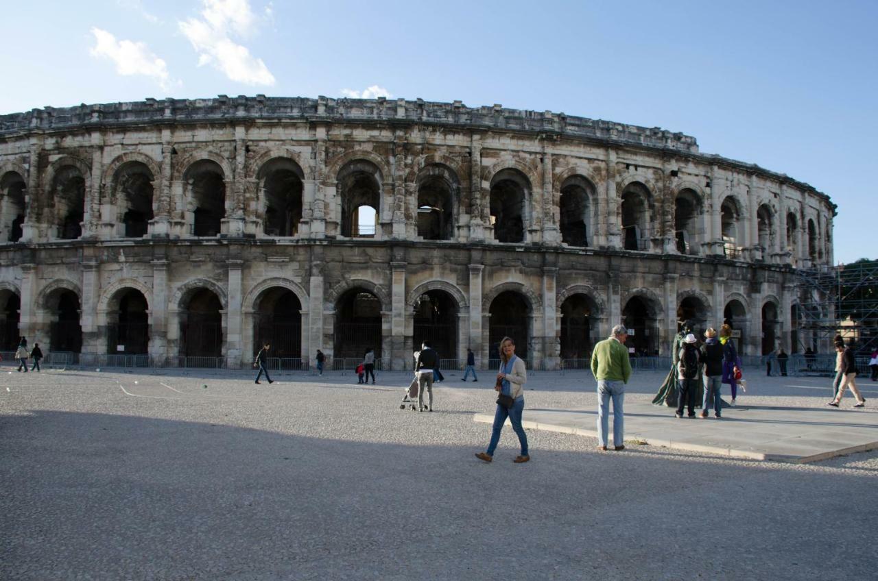 Retour Aux Sources Villa Sauve Bagian luar foto